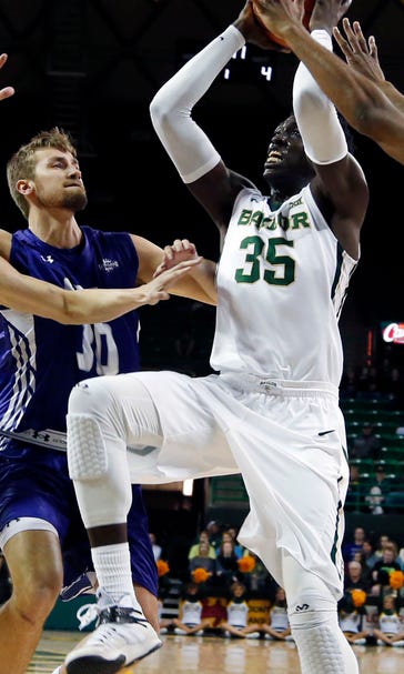 Baylor beats Stephen F Austin